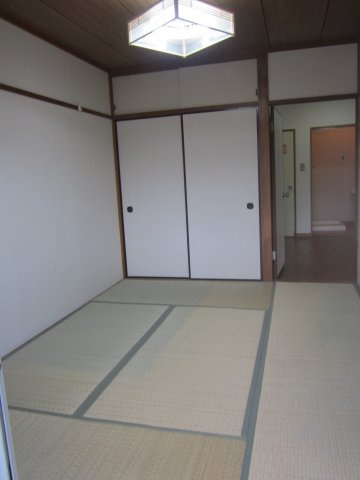 吉原マンションの和室