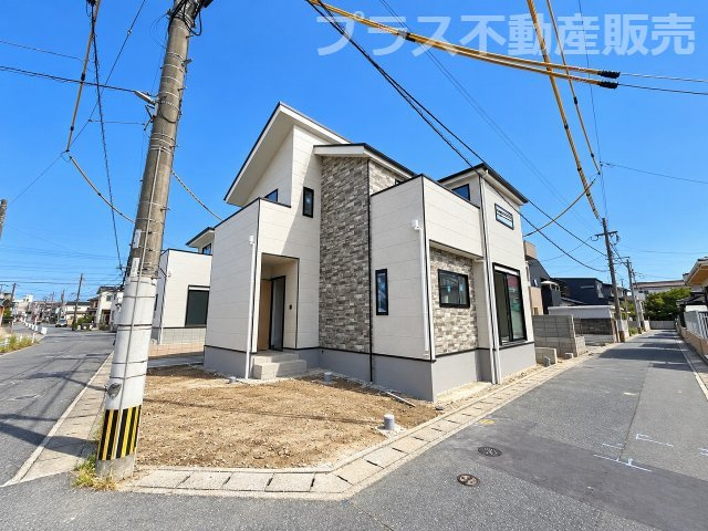 【外観】 | 福岡市早良区有田2丁目1期　3号棟（全3棟）【仲介手数料無料・0円】 | 現地写真。プラス不動産販売なら、現場の全ての棟をまとめてご見学頂けます。
