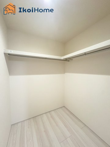 明石市魚住町清水27期　新築戸建の収納|【ホームページに現地動画掲載中】●年中無休：当日予約可●洋室にはウォークインクローゼットあり！