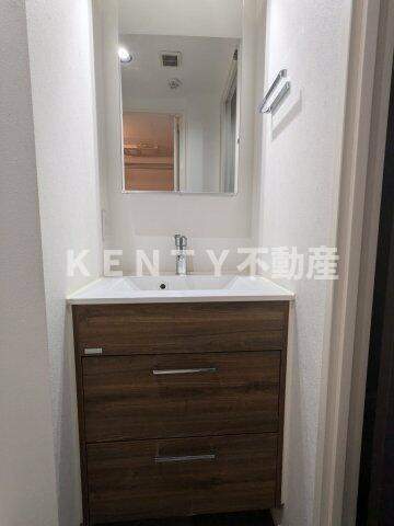 【洗面所】 | アグレシオ品川大井 | 忙しい朝には欠かせない洗面所です