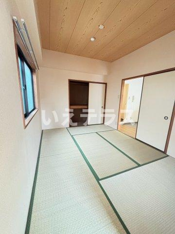 メゾン下沢の和室|い草の香りが落ち着く素敵な和室です