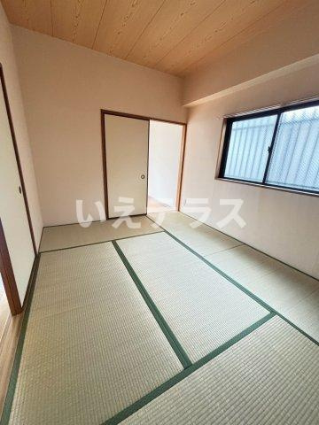 メゾン下沢の和室|柔らかい畳が心地よい和室