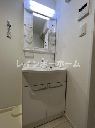 FUN-BOX津田沼の独立洗面台