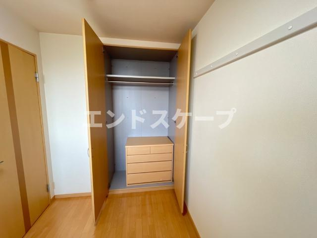 フォレスト・ヴィラの収納|クローゼット
高崎、前橋のお部屋探しはエンドスケープまで！お客様の理想お聞かせ下さい♪