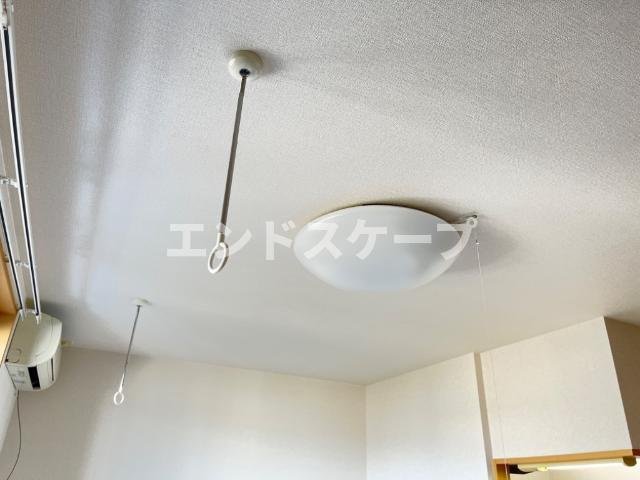 フォレスト・ヴィラの設備|室内物干
高崎、前橋のお部屋探しはエンドスケープまで！お客様の理想お聞かせ下さい♪
