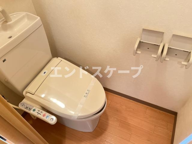 フォレスト・ヴィラのトイレ|シャワー付トイレ
高崎、前橋のお部屋探しはエンドスケープまで！お客様の理想お聞かせ下さい♪