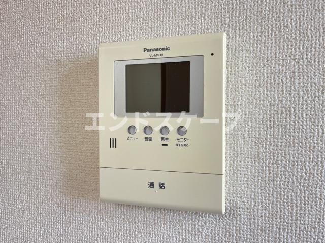 フォレスト・ヴィラのセキュリティ|カメラ付インターホン
高崎、前橋のお部屋探しはエンドスケープまで！お客様の理想お聞かせ下さい♪
