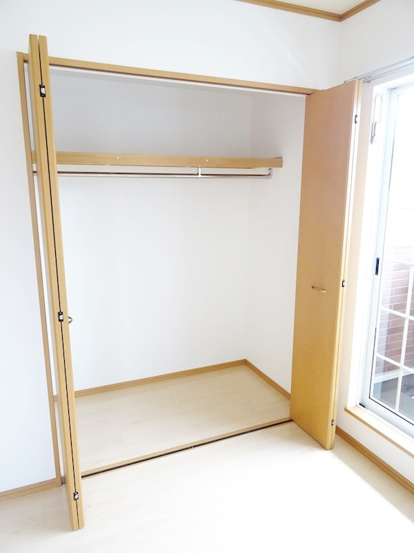 コンフォート ハナブサの収納