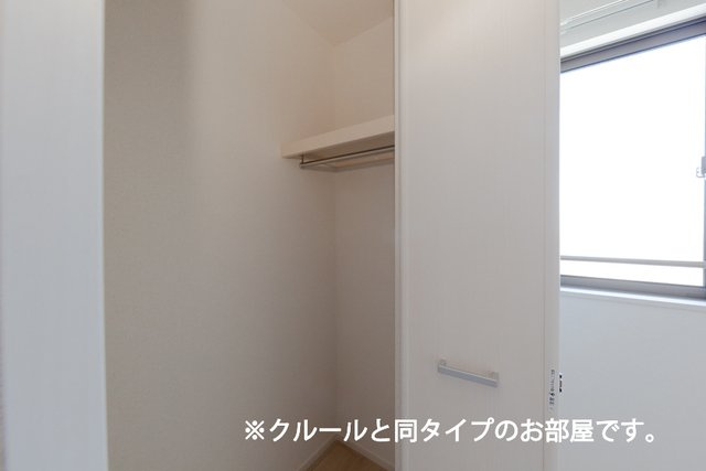 【収納】 | フロレゾンＢ | 大きなスペースがあり、収納には困りません