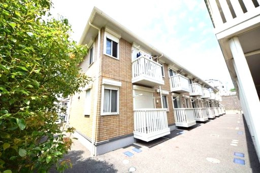 千葉市中央区登戸３丁目のアパートの外観