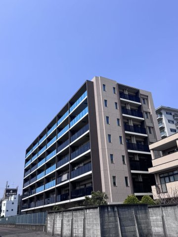 カルティア金山Station Eastの外観