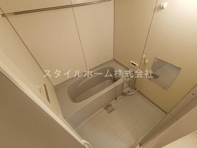 【浴室】 | ユトリロ王ヶ崎A | イメージ写真です。