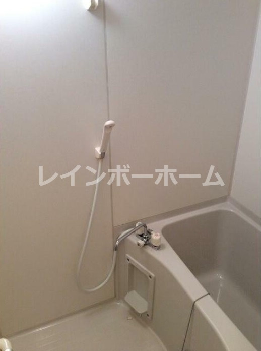 ニコールの浴室