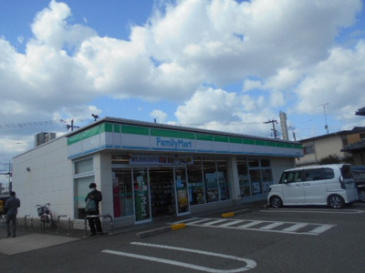 【周辺】 | フロレゾンＢ | ファミリーマート雄松町店様まで500m