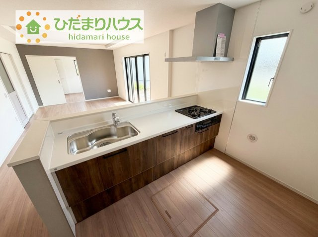 【キッチン】 | 取手市宮和田15期　新築戸建　1号棟 | 料理をしながらでも、ご家族との会話を楽しめる対面式キッチン♪