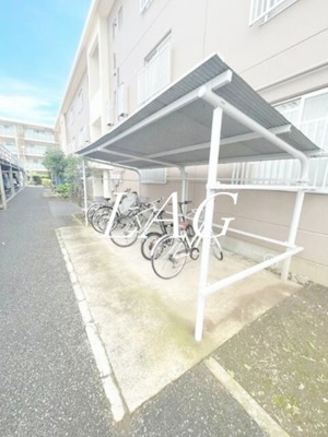 【その他共用部分】 | 小川マンション | 駐輪場です。