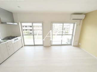 【居間・リビング】 | 小川マンション | 洋室のお部屋です。