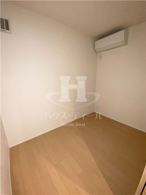 【寝室】 | レジデンス西尾久 | 寝室にぴったりのお部屋です