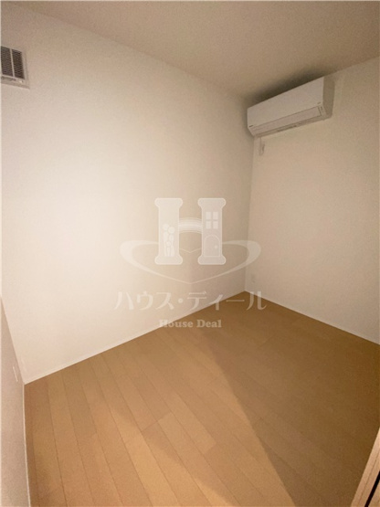 【寝室】 | レジデンス西尾久 | 寝室にぴったりのお部屋です
