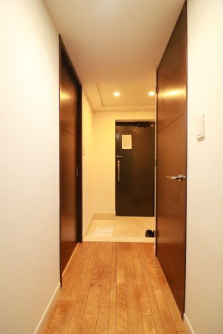 【玄関】
