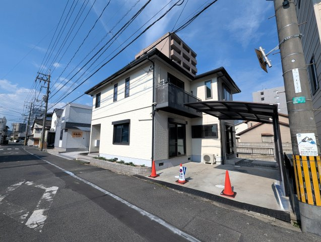 岡山市北区富町2丁目　一戸建て