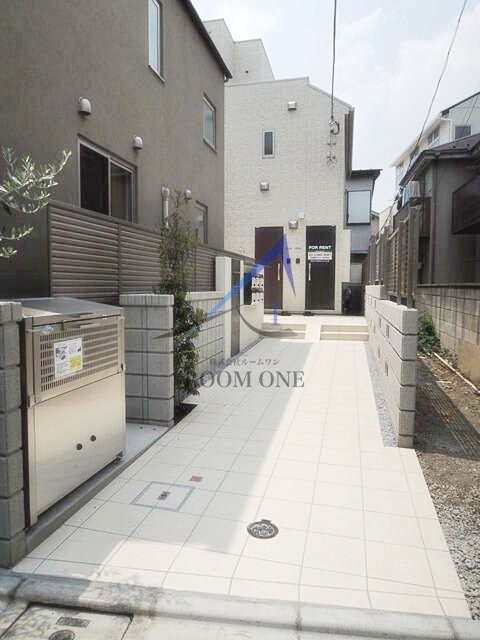 ラフィネ三軒茶屋のエントランス|エントランスです。