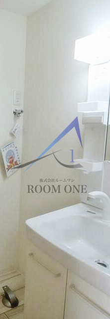 ラフィネ三軒茶屋の洗面所|洗面台です。
