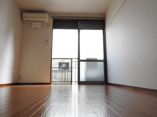 ラパエ西加瀬の居間・リビング|他のお部屋の参考写真となります。