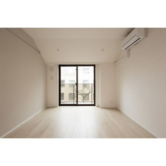【居間・リビング】クロノガーデン　神楽坂 