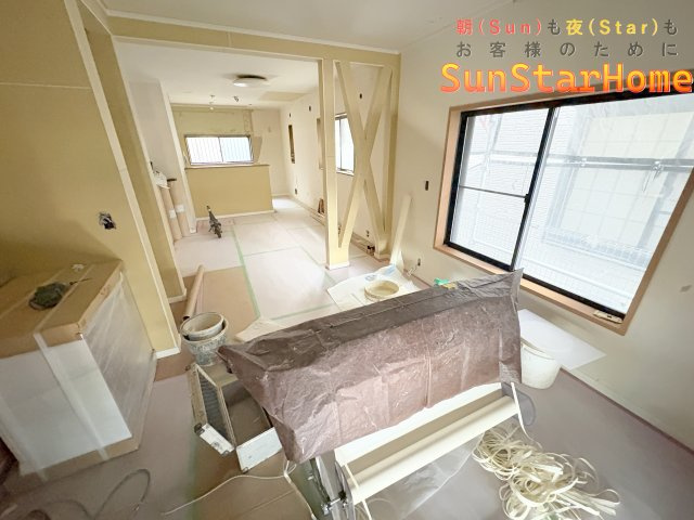 【サンスターホーム】青梅市新町8丁目　リフォーム中古戸建の居間・リビング