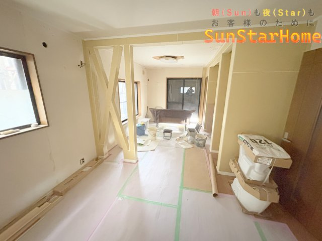 【サンスターホーム】青梅市新町8丁目　リフォーム中古戸建の居間・リビング