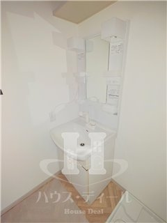 【独立洗面台】 | Duo-α | 独立洗面台、小物を置くことができて便利です