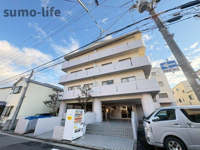 ウエストサイド武庫川の外観
