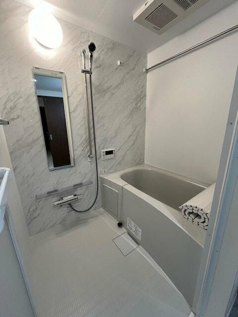 エリシアン三軒茶屋の浴室