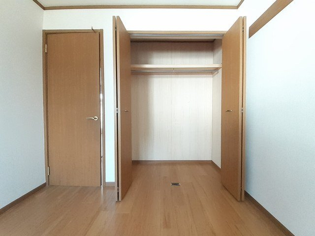アンソレイエＢの収納