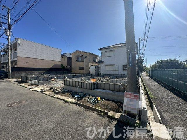 茅ヶ崎市室田３丁目　新築戸建　全２棟の外観|8月6日撮影　建築中　現地外観