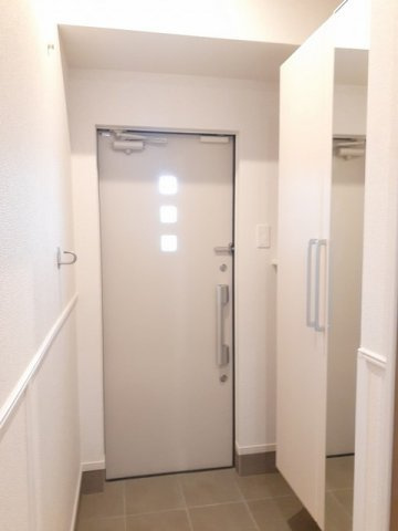シャトレーＢＡＮの玄関