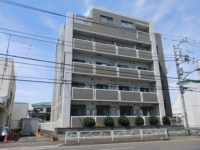 アドラブール