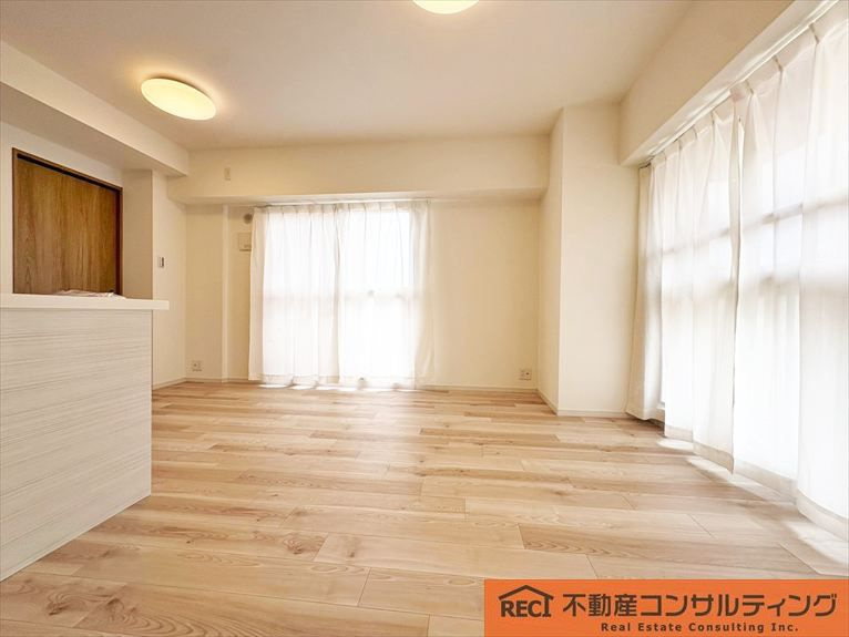ハイツ本山の洋室