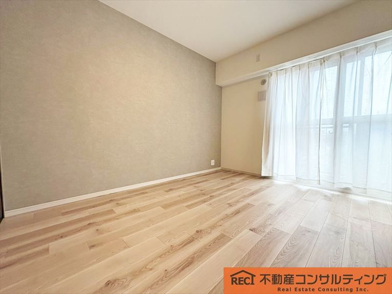 ハイツ本山の洋室