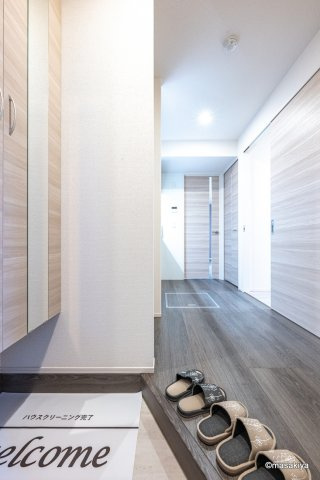 セルメイユールの玄関