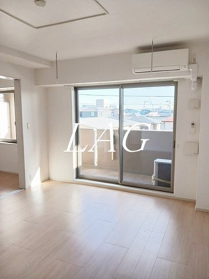 【居間・リビング】 | グリンデルヴァルト | 洋室のお部屋です。