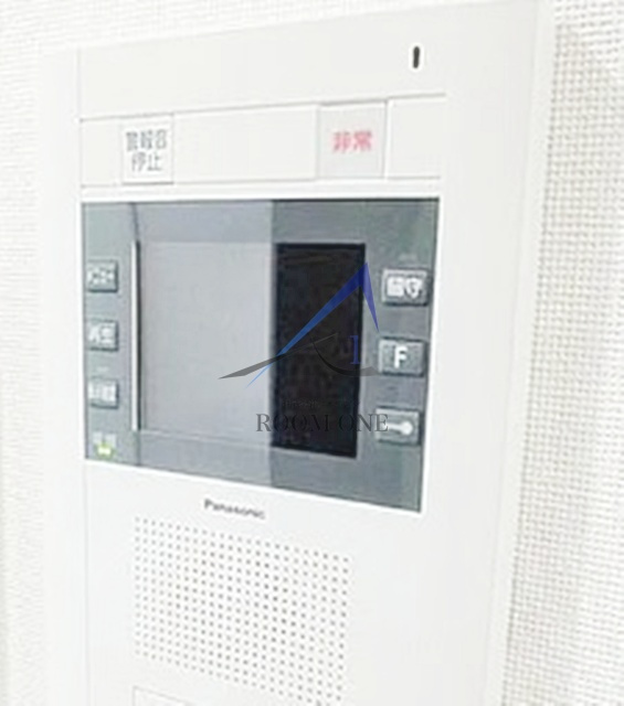 AZEST東十条のセキュリティ|モニター付きインターホンです。