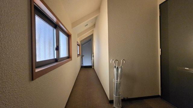メゾンオオタのその他共用部分|2階共用廊下