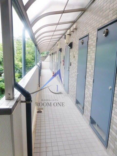 スリーベルマンションのその他共用部分|共用通路です。