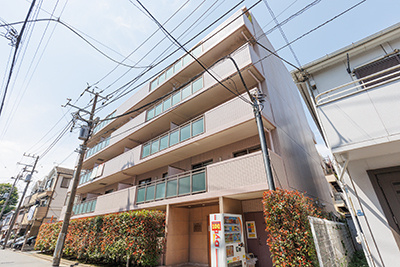 北糀谷コートの外観