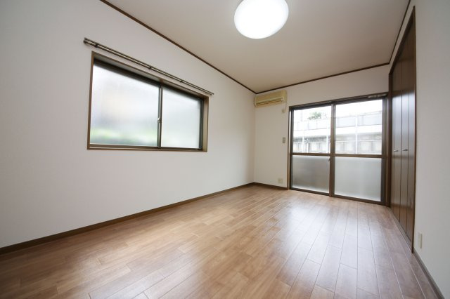 HIIRAGI神田町の内装