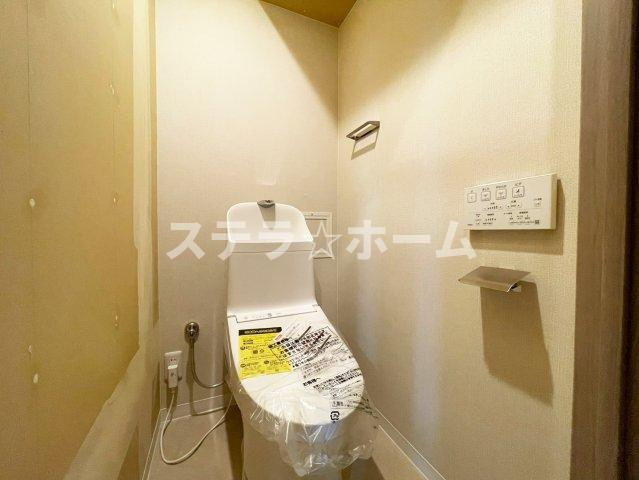 大阪市旭区新森１丁目の中古マンションのトイレ|コンパクトで使いやすいトイレです