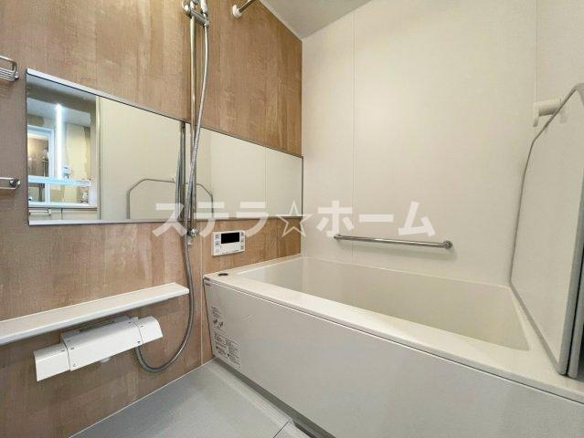 大阪市旭区新森１丁目の中古マンションの浴室|ゆったり過ごせるお風呂です