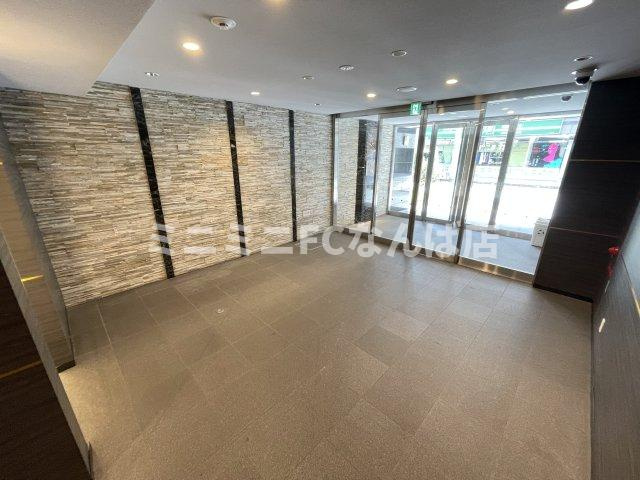 エスライズ堺筋本町のエントランス